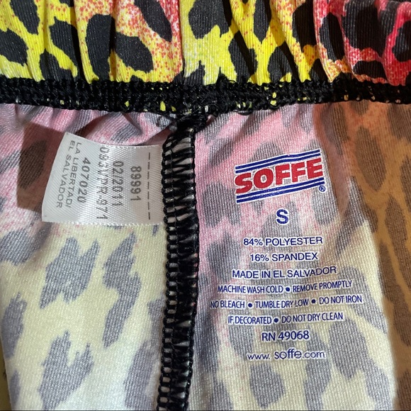 Bright color, leopard boot shorts - Picture 3 of 3